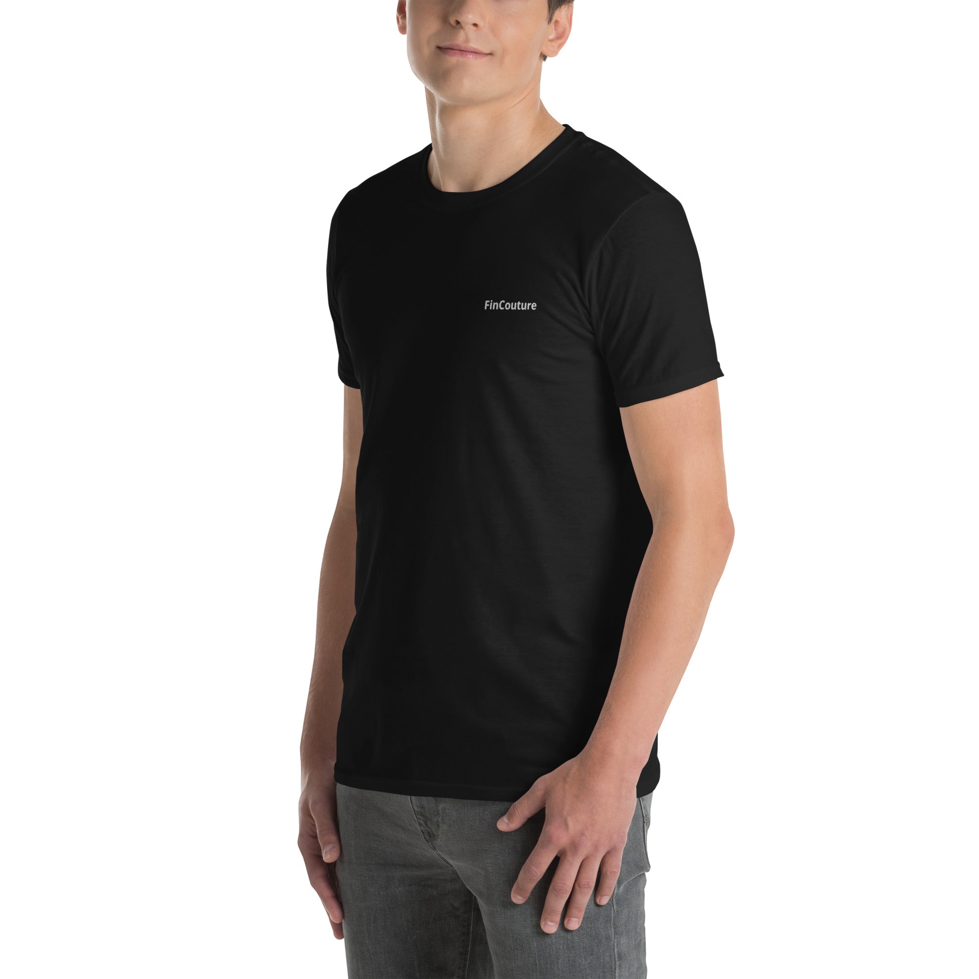 Schwarzes FinCouture Logo T‑Shirt als minimalistisches Finance Basic für Banking und Consulting